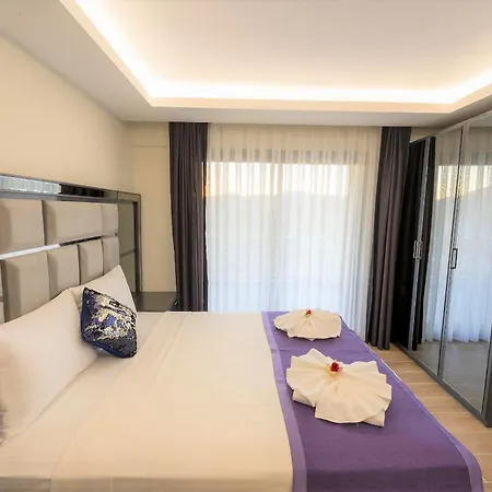 Oeluedeniz Ovacik 4 1 Salon 8 Kisilik Tatil Villasi Villa *