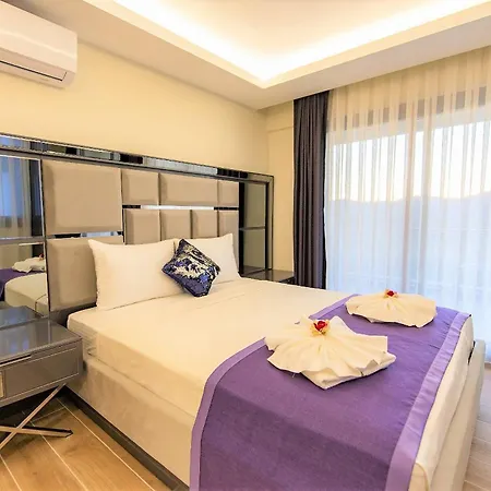 Villa Oeluedeniz Ovacik 4 1 Salon 8 Kisilik Tatil Villasi