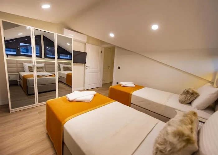 Oeluedeniz Ovacik 4 1 Salon 8 Kisilik Tatil Villasi * פאטהיה