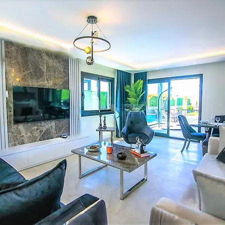 Villa Oeluedeniz Ovacik 4 1 Salon 8 Kisilik Tatil Villasi *