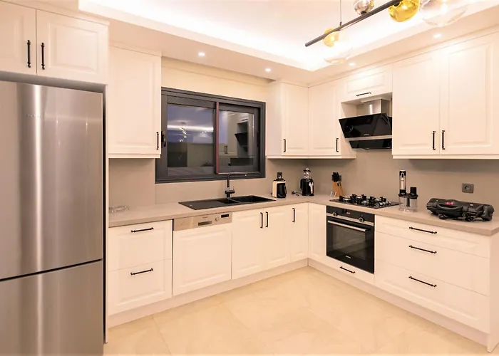 Vila Oeluedeniz Ovacik 4 1 Salon 8 Kisilik Tatil Villasi Fethiye