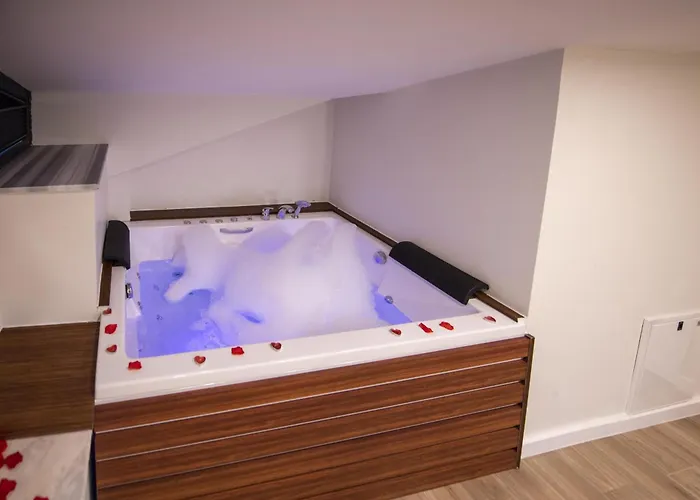 Vila Oeluedeniz Ovacik 4 1 Salon 8 Kisilik Tatil Villasi Fethiye