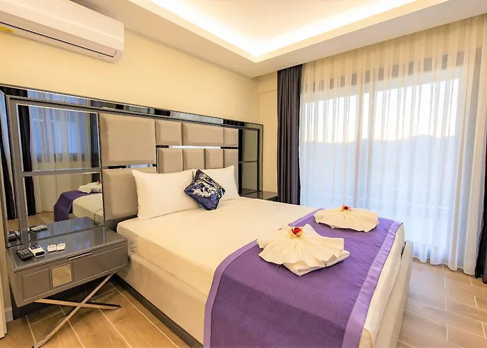 Vila Oeluedeniz Ovacik 4 1 Salon 8 Kisilik Tatil Villasi