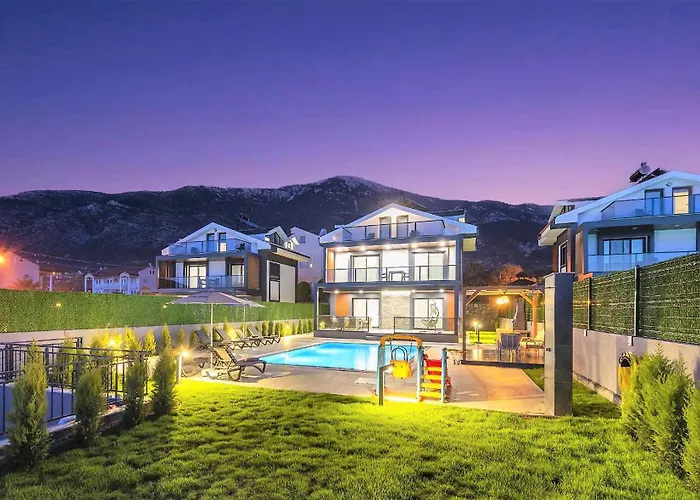 Oeluedeniz Ovacik 4 1 Salon 8 Kisilik Tatil Villasi Vila