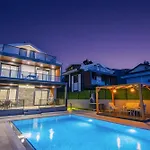 Oeluedeniz Ovacik 4 1 Salon 8 Kisilik Tatil Villasi Βίλα Φετιγιέ